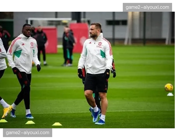 卢克肖重伤成曼联隐忧 左后卫伤情待评估影响防线稳定